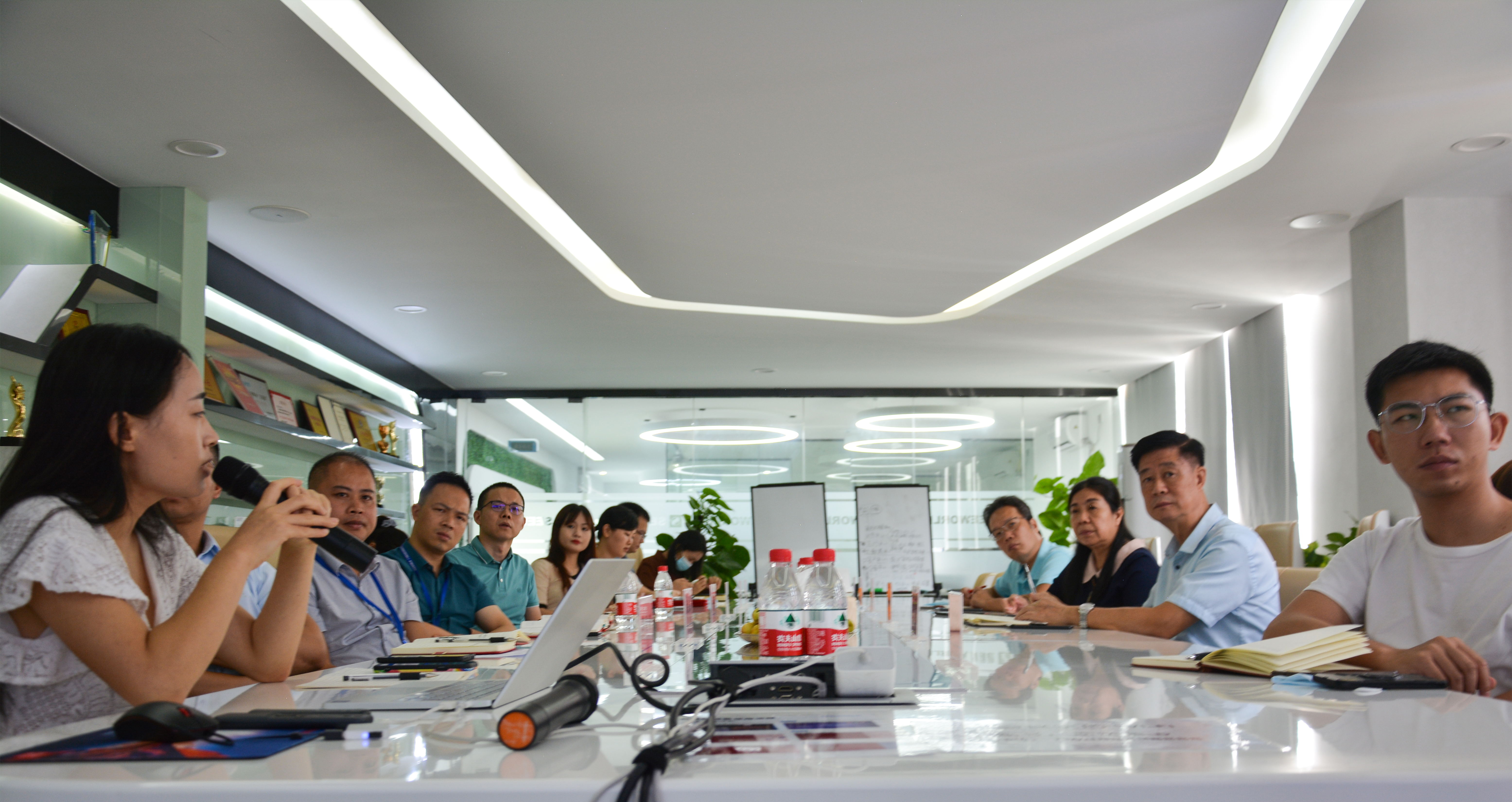 斯沃德科技與廣東省冷鏈協(xié)會開展戰(zhàn)略合作交流，共同探討冷鏈物流行業(yè)發(fā)展